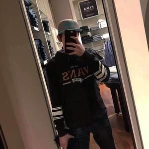 Meet your Posher, Ivan