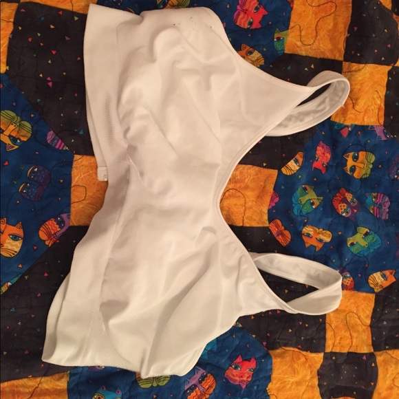 Sports bras - Picture 5 of 8