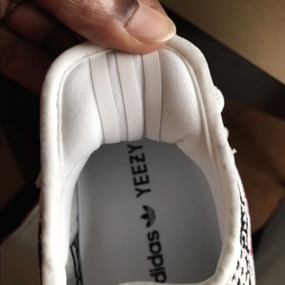 Yeezy boost 350 v2 main image 2
