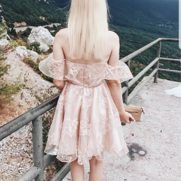 deleting today!~ The DAISY Pink Off Shoulder Dress - Picture 3 of 5