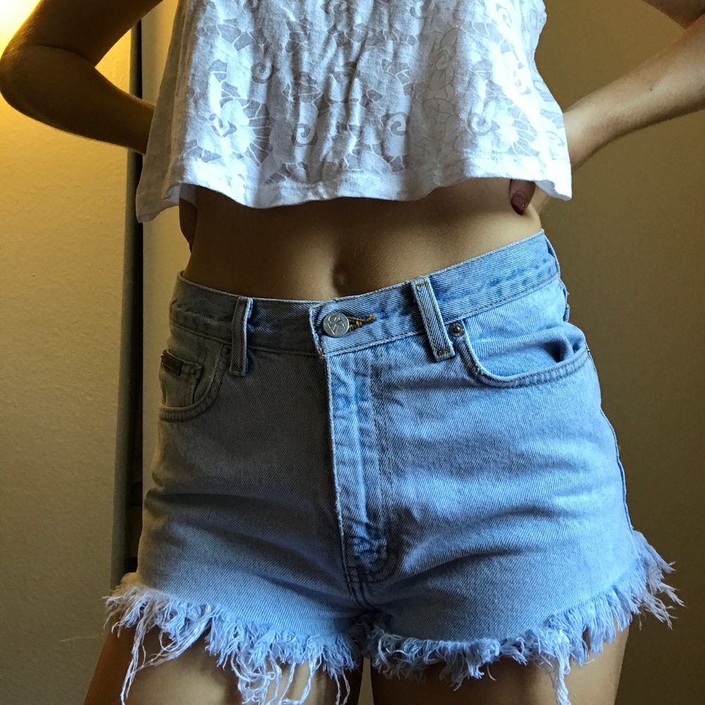 High waisted light wash denim shorts