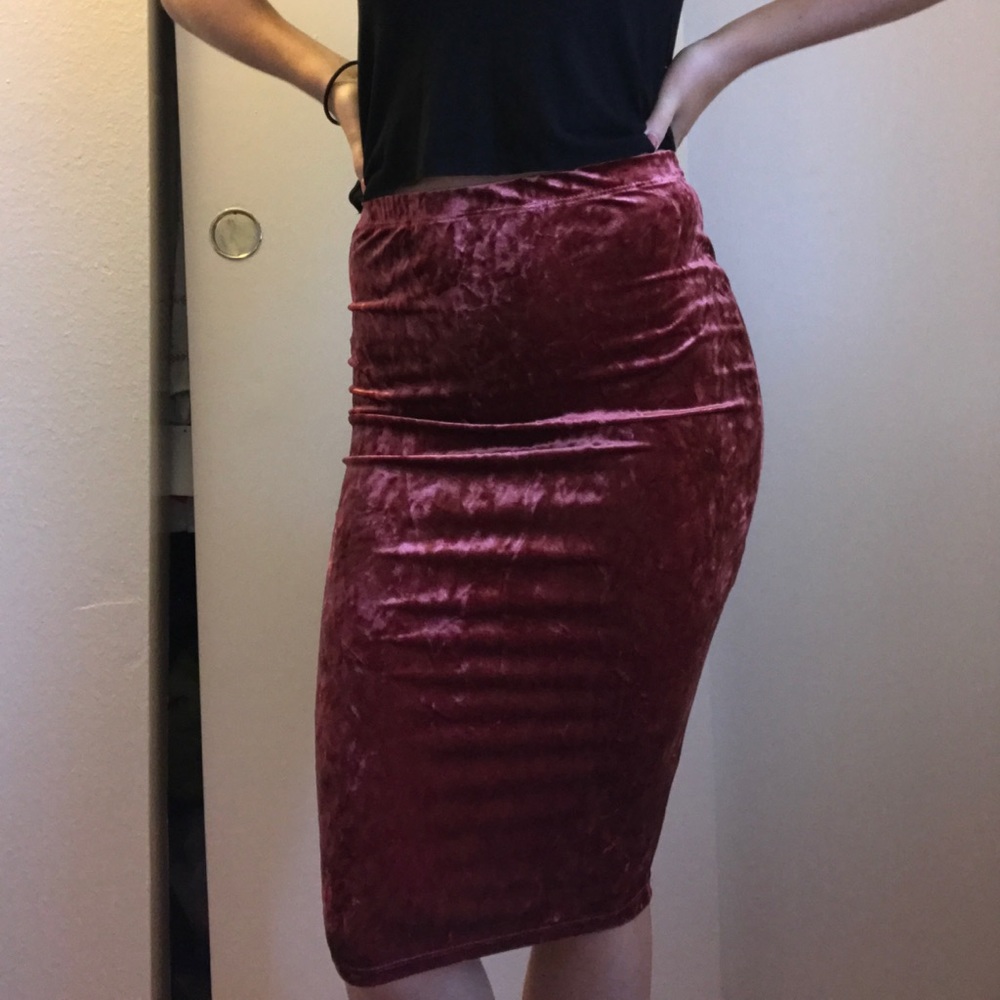 Burgundy crushed velvet pencil skirt