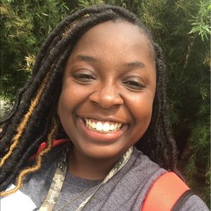 Meet your Posher, Briana