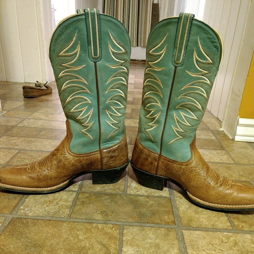 Ladies Ariat Legend Legacy boots size 8B