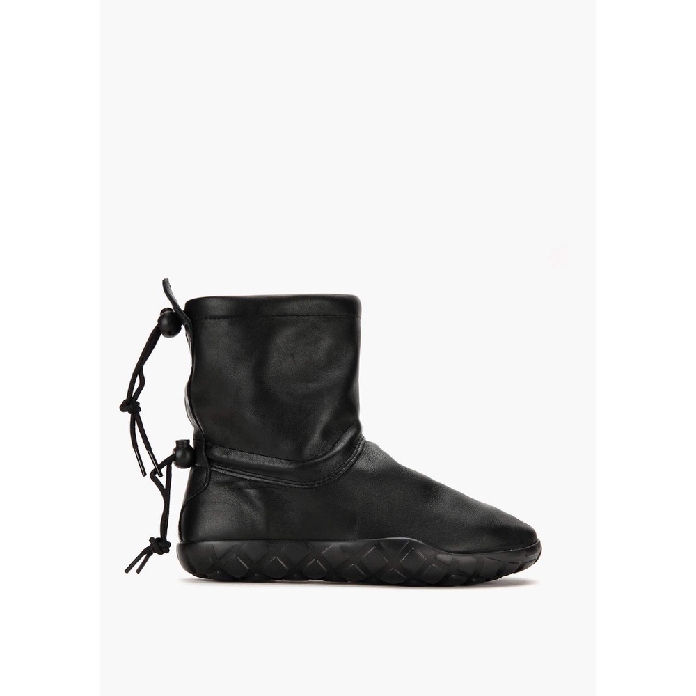 Comme Des Garçons x Nike Air Chukka Moc Sneakers