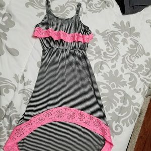 Little girls dress *gently used*