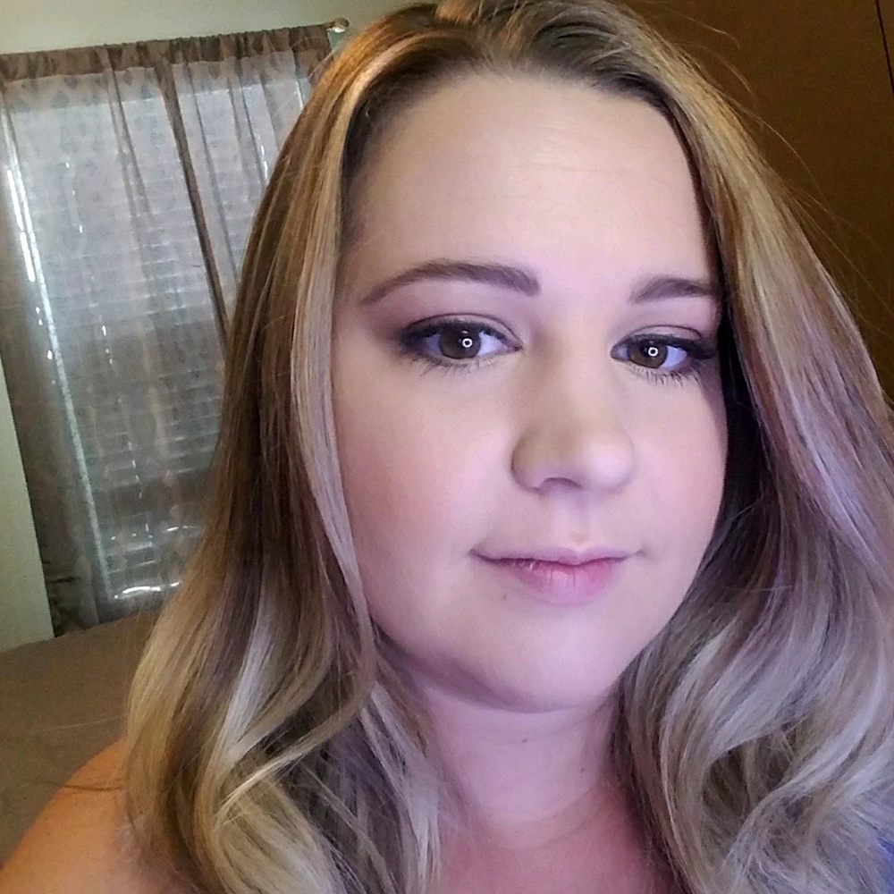 Meet your Posher, Sabrina