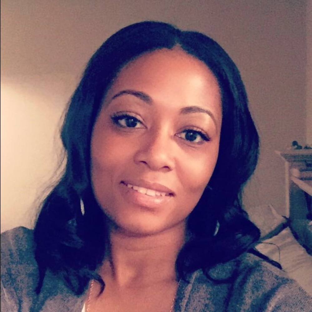 Meet your Posher, Lakara