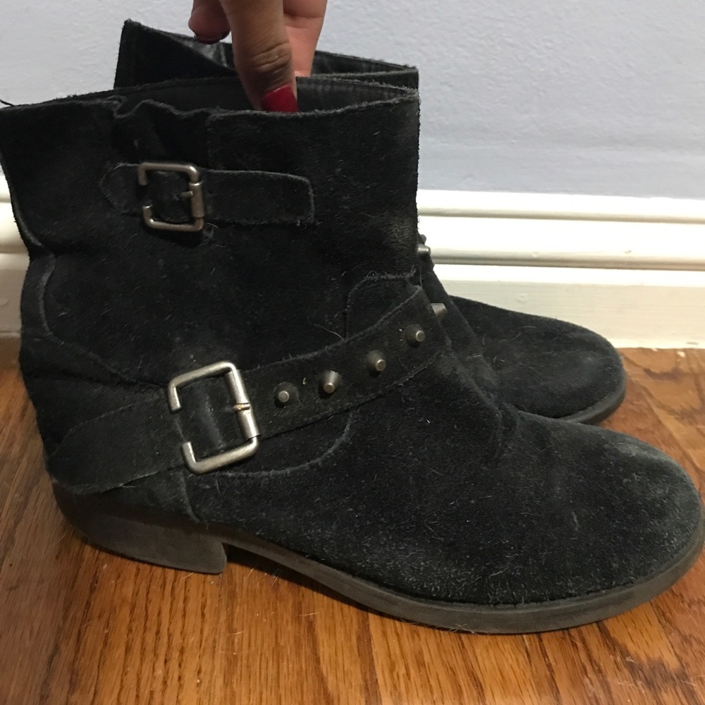 Black boots