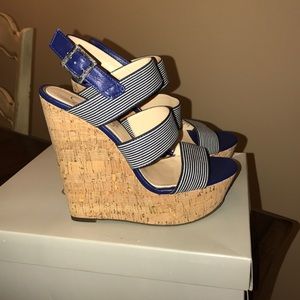Jessica Simpson Wedges