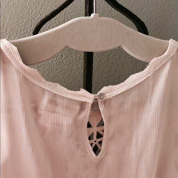 M. L. L. P. SLEEVELESS BLOUSE W EMBELLISHMENTS. - Picture 8 of 8