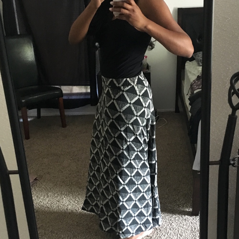 Black and White Print Maxi Skirt