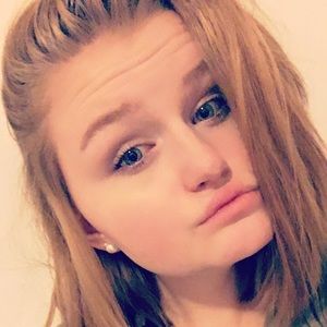 Meet your Posher, Helina