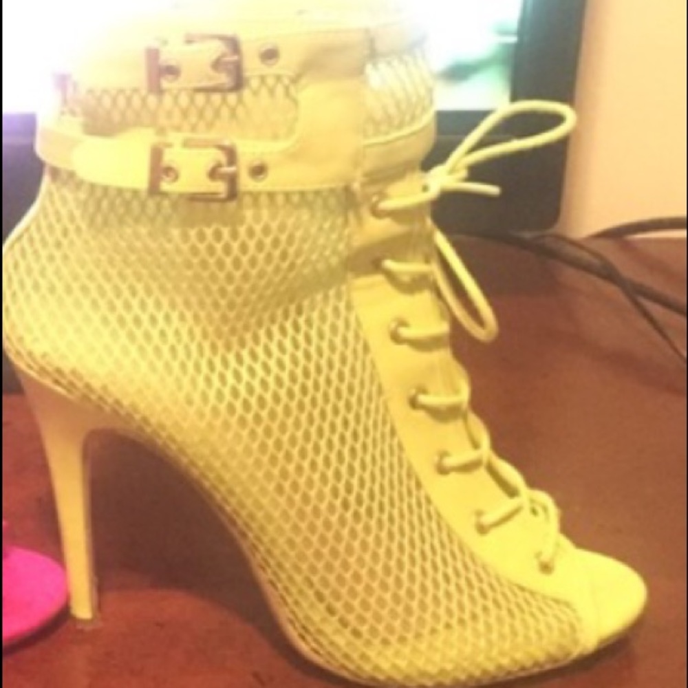 Lime green heel