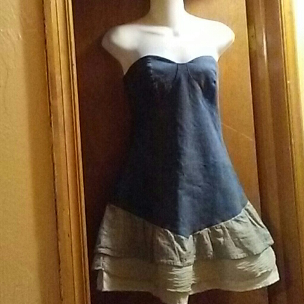 BCBG STRAPLESS DENIM DRESS