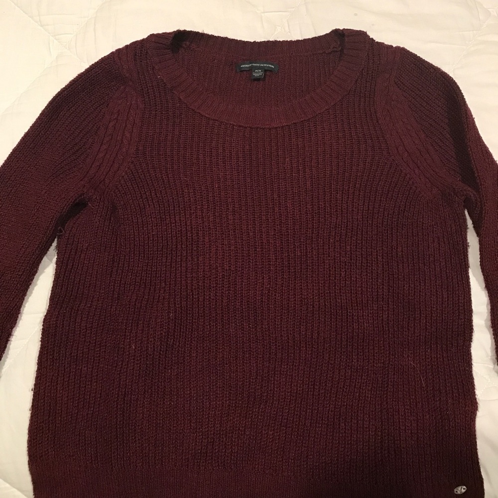 American Eagle sweater