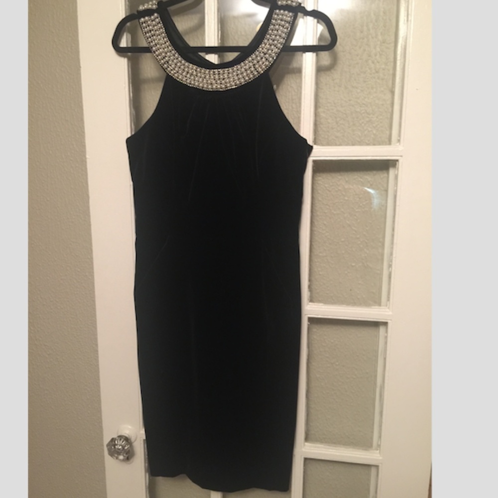 Milly - Black Velvet - Audrey Hepburn Like Dress