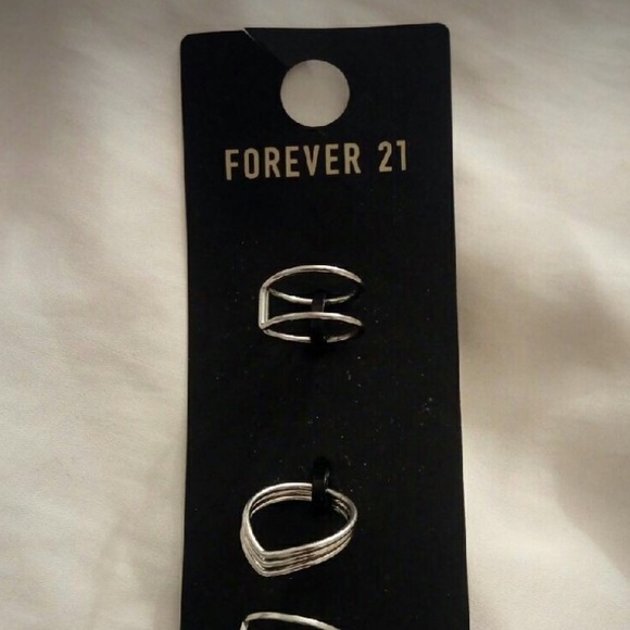 Forever 21 Rings Trio - Picture 3 of 3