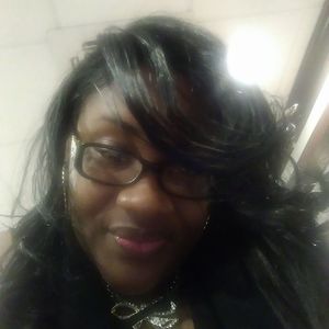 Meet your Posher, Evadney