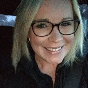 Meet your Posher, Mandy