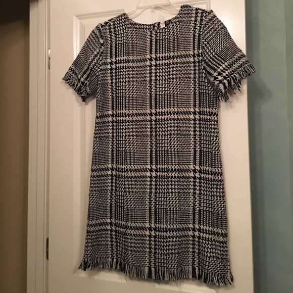 Dresses & Skirts - Nitrogen houndstooth dress size M