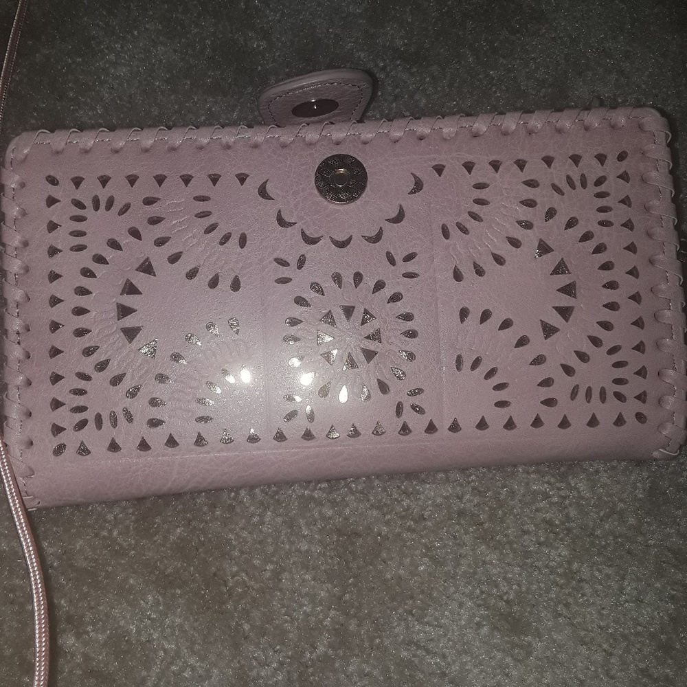 Wallets - Picture 3 of 3