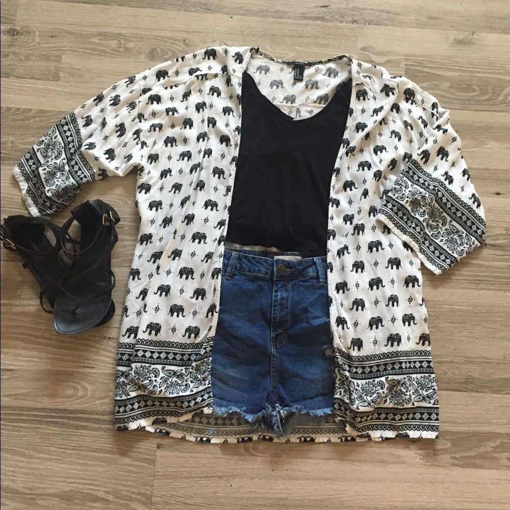 Forever 21 Elephant Kimono 🐘
