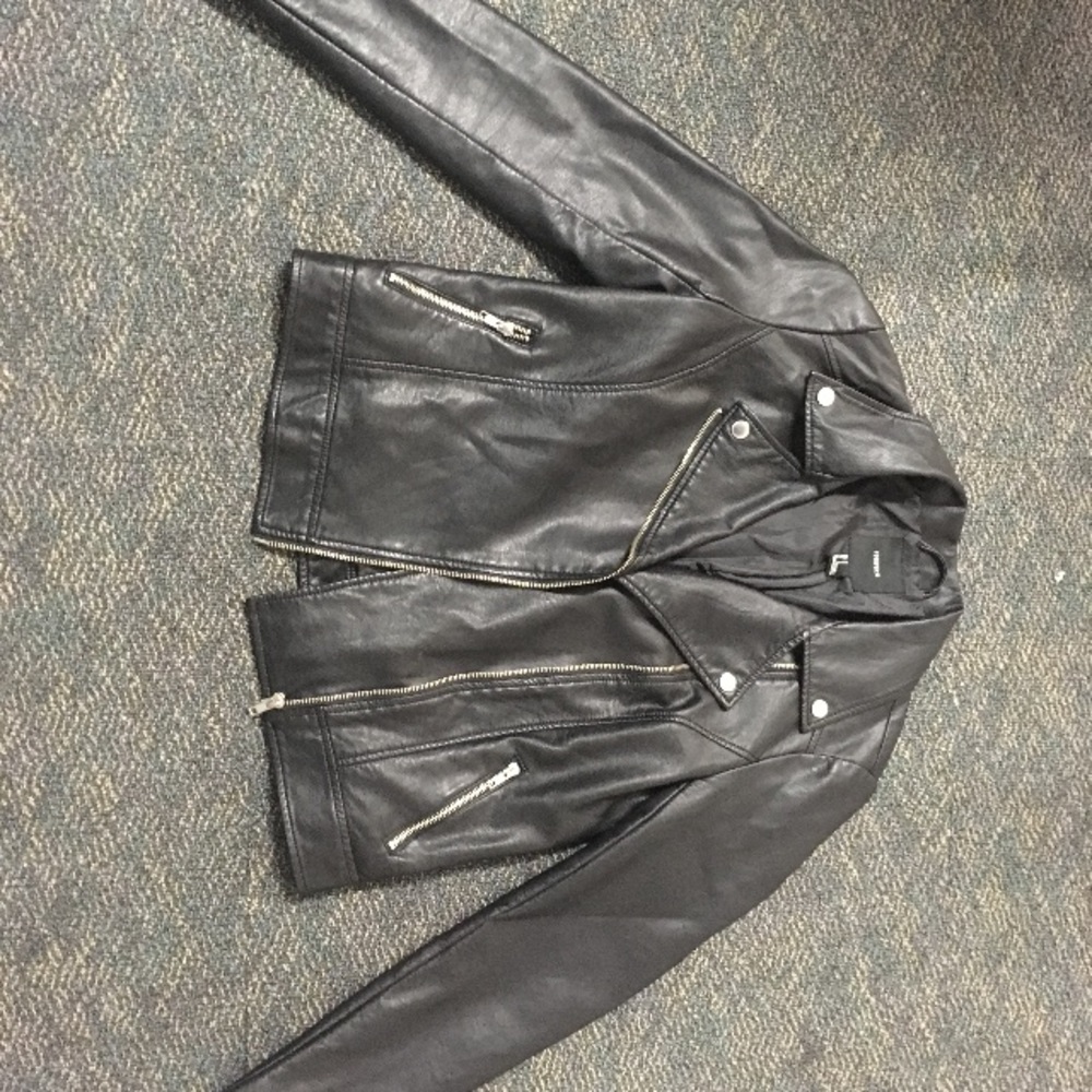 Never worn faux leather jacket. (Forever 21)