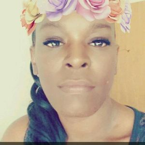 Meet your Posher, Latasha