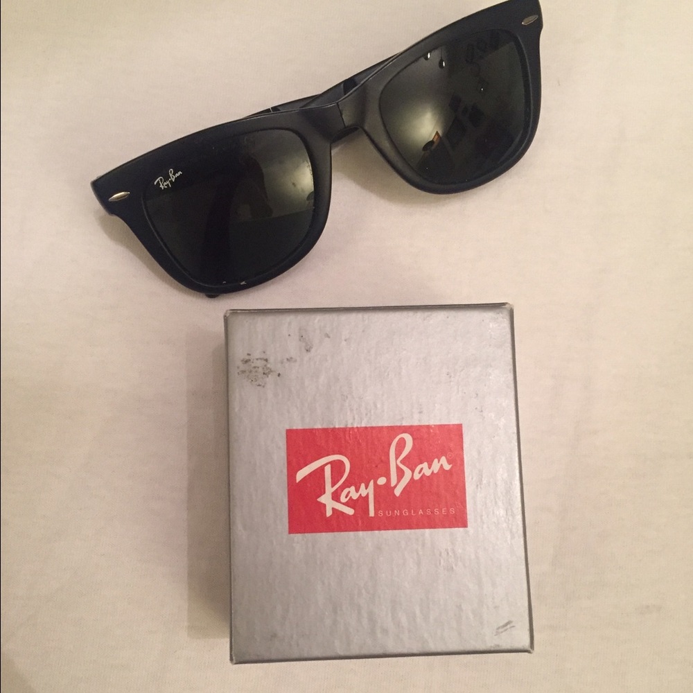 Folding ray ban wayfarers