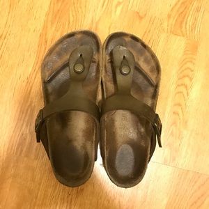 Birkenstock Gizeh (size 35)
