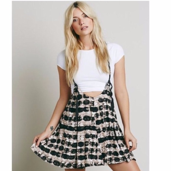 Free People Dresses & Skirts - ❣️Final Price Drop❣️Free People Jumper-Mini Dress