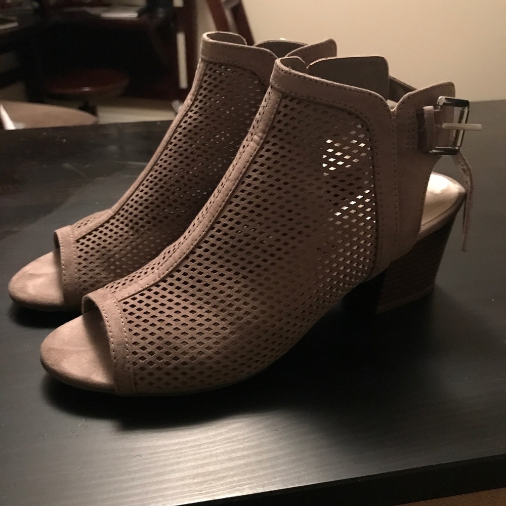 Women's Harlet Sandal -Taupe