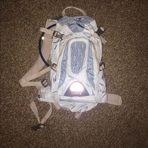 Luxe Camel Back