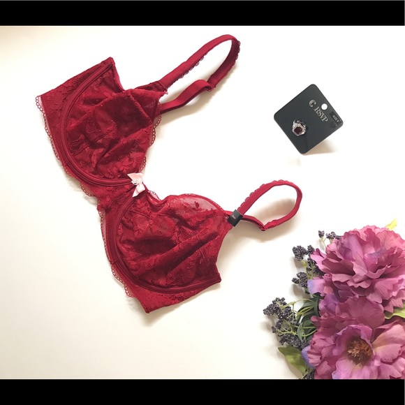 Last one VS Body By Victoria Unlined Demi - Picture 2 of 7