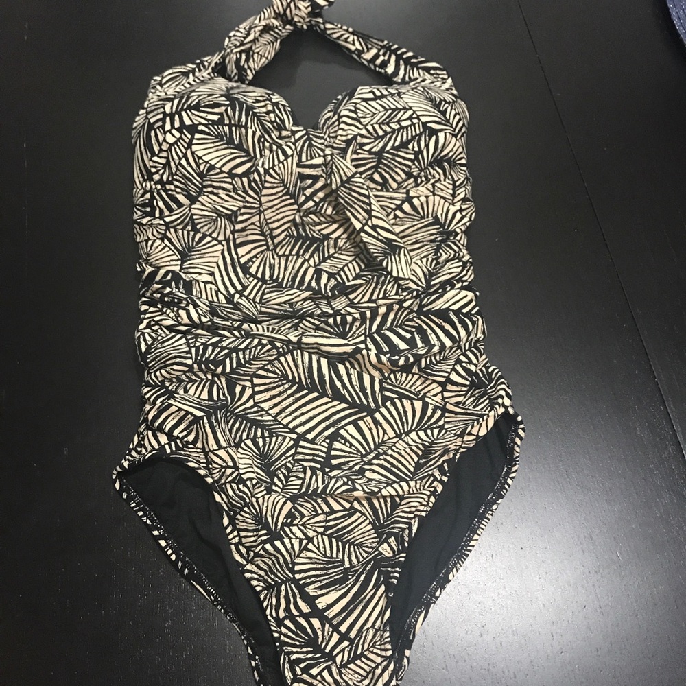 ❌SOLD❌ Seafolly Swimsuit (sz 6)
