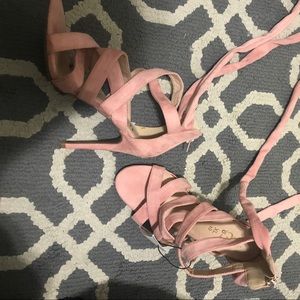 Blush pink Heels- BNWT