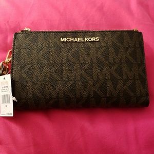 Michael Kors Jet Set Double Zip Phone Case Wallet