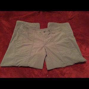 Patagonia capris