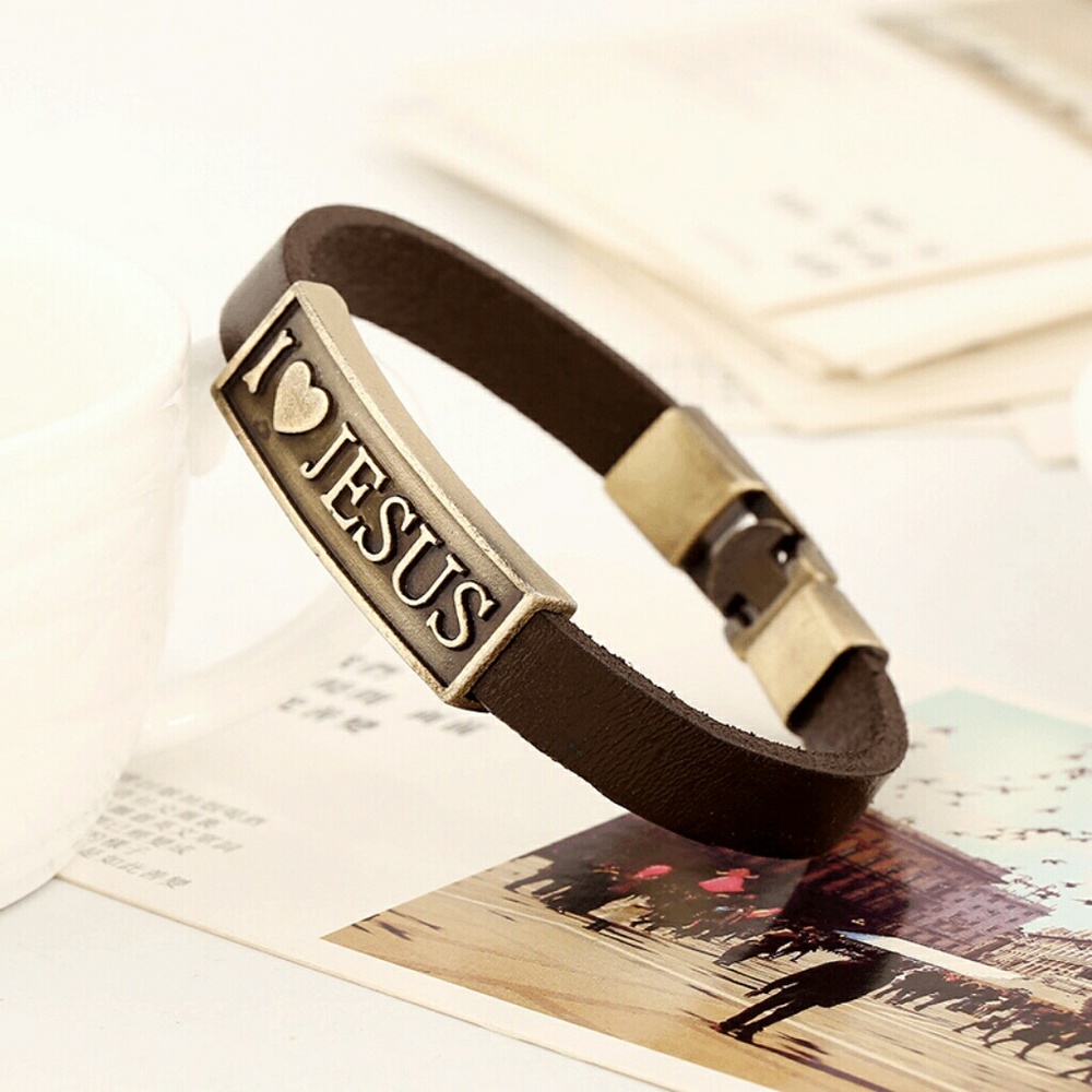 I love Jesus Bracelet - Picture 4 of 5