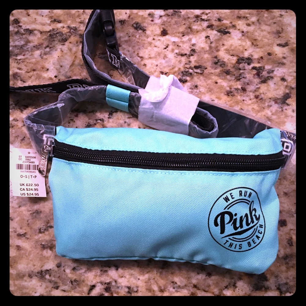 VS Pink fannypack