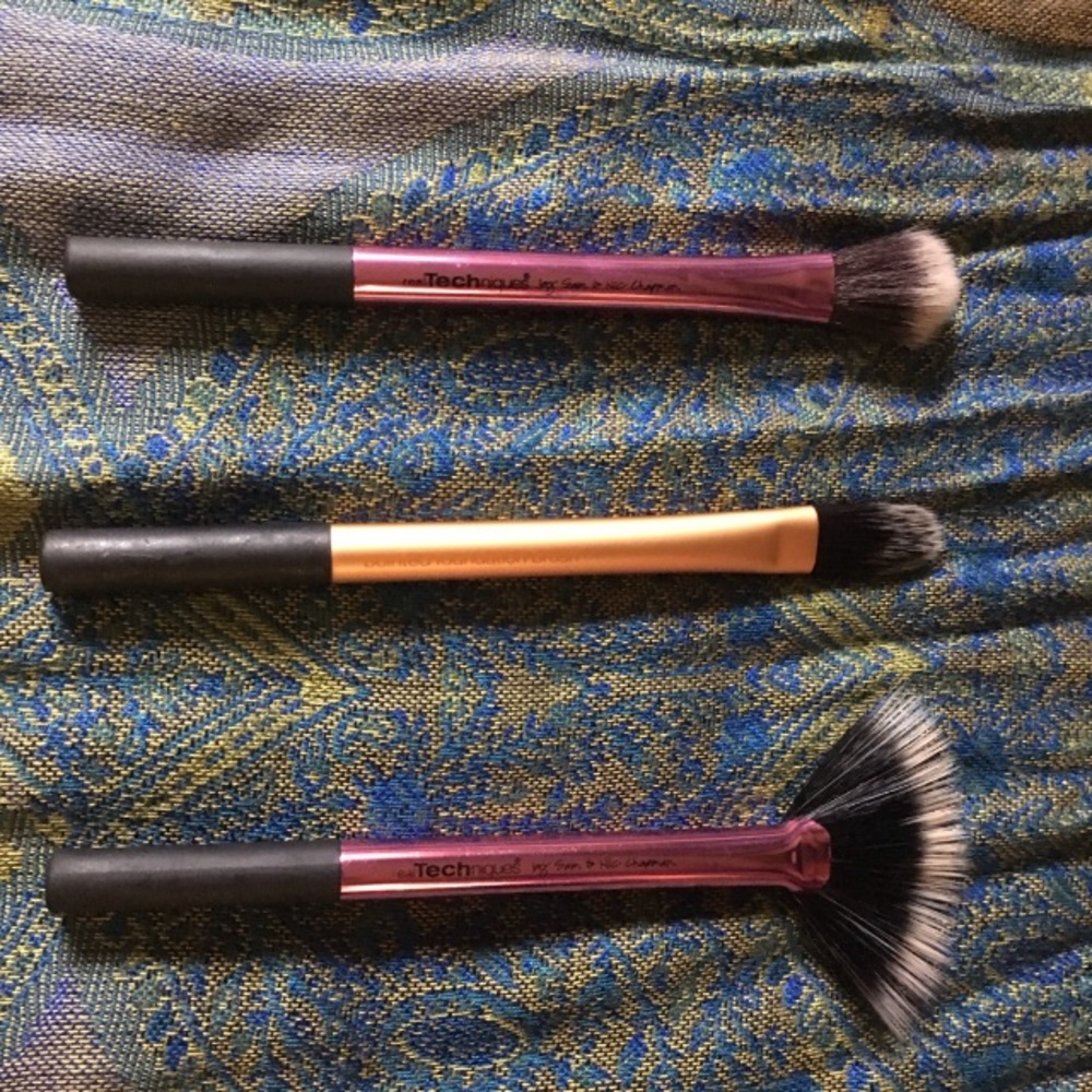 Three Real Techniques Brushes.