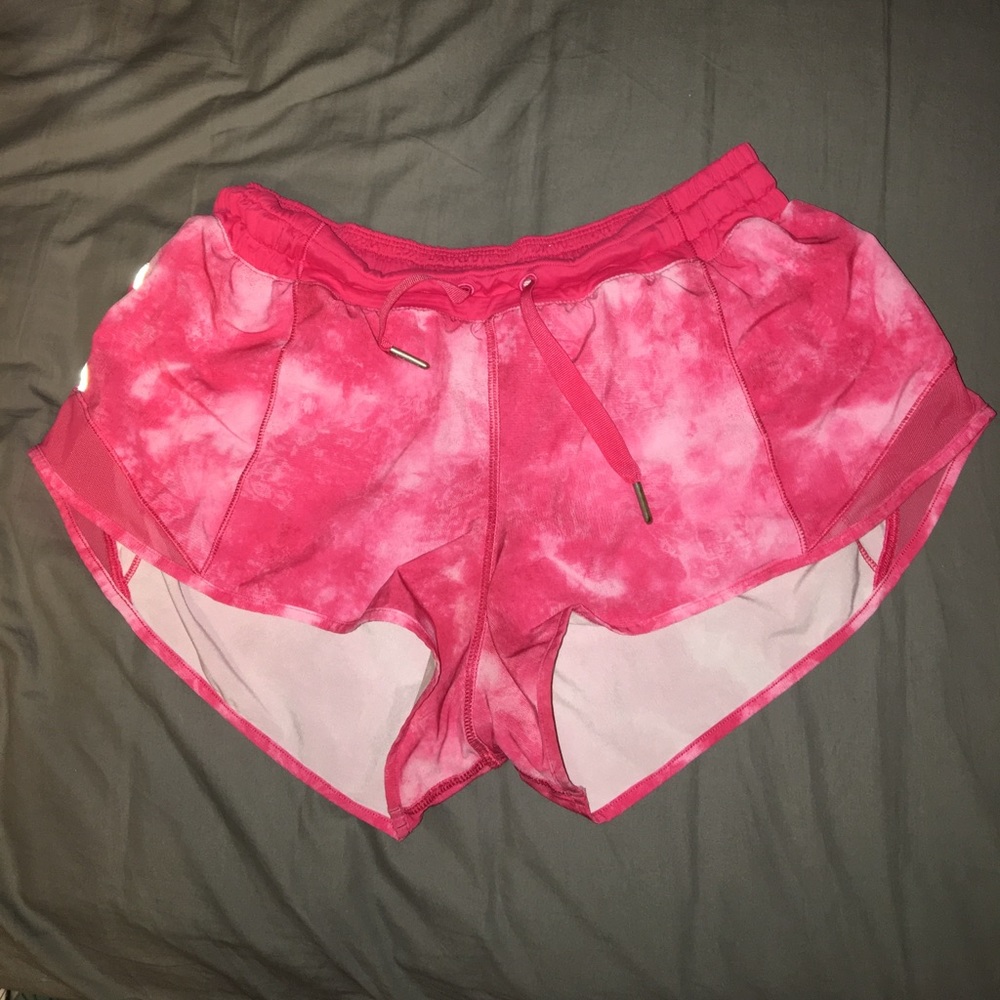 Size 8 lululemon hotty hot shorts