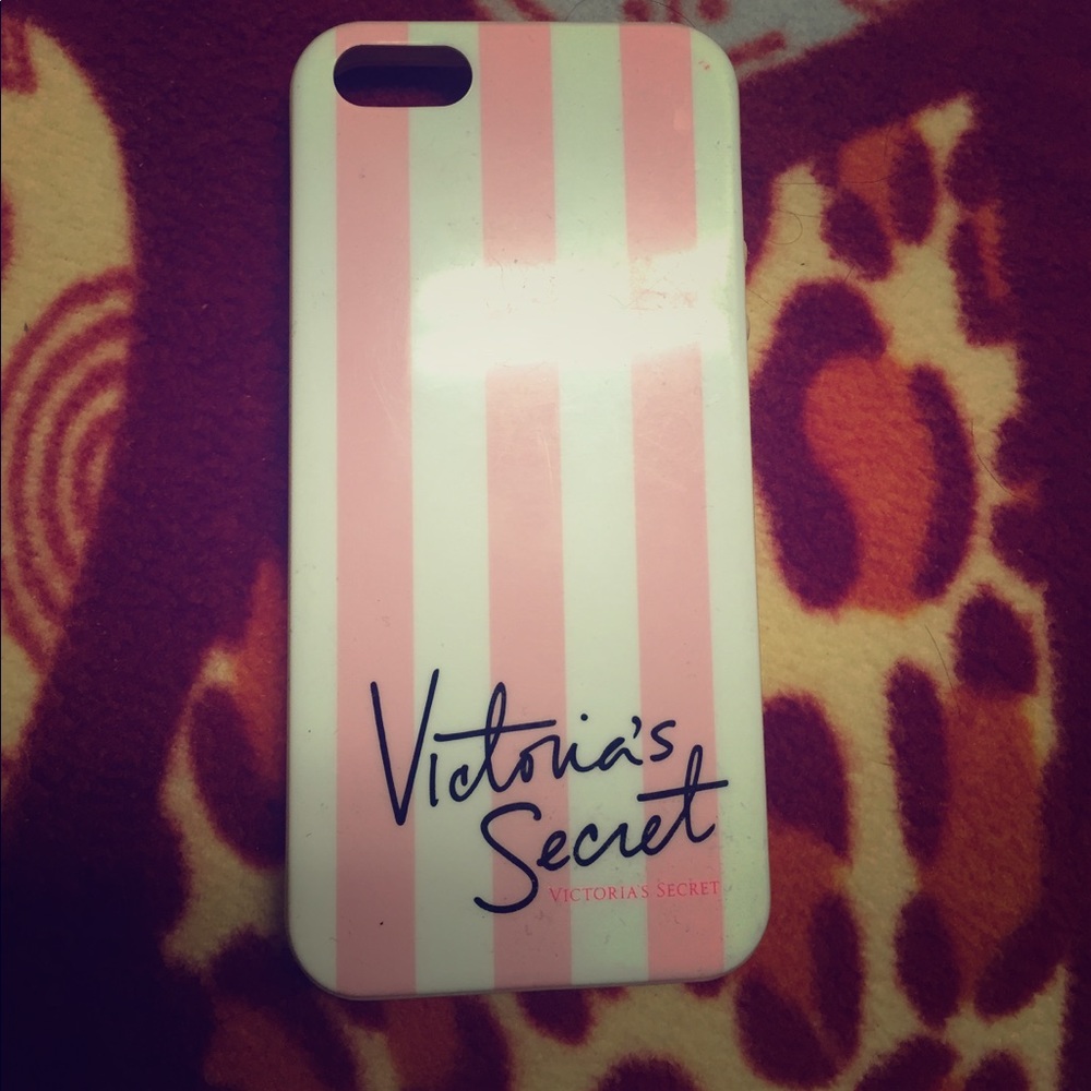 Fairly new VS iPhone 6 case.