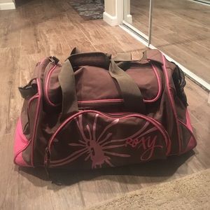 RARE ROXY DUFFLEBAG!!!