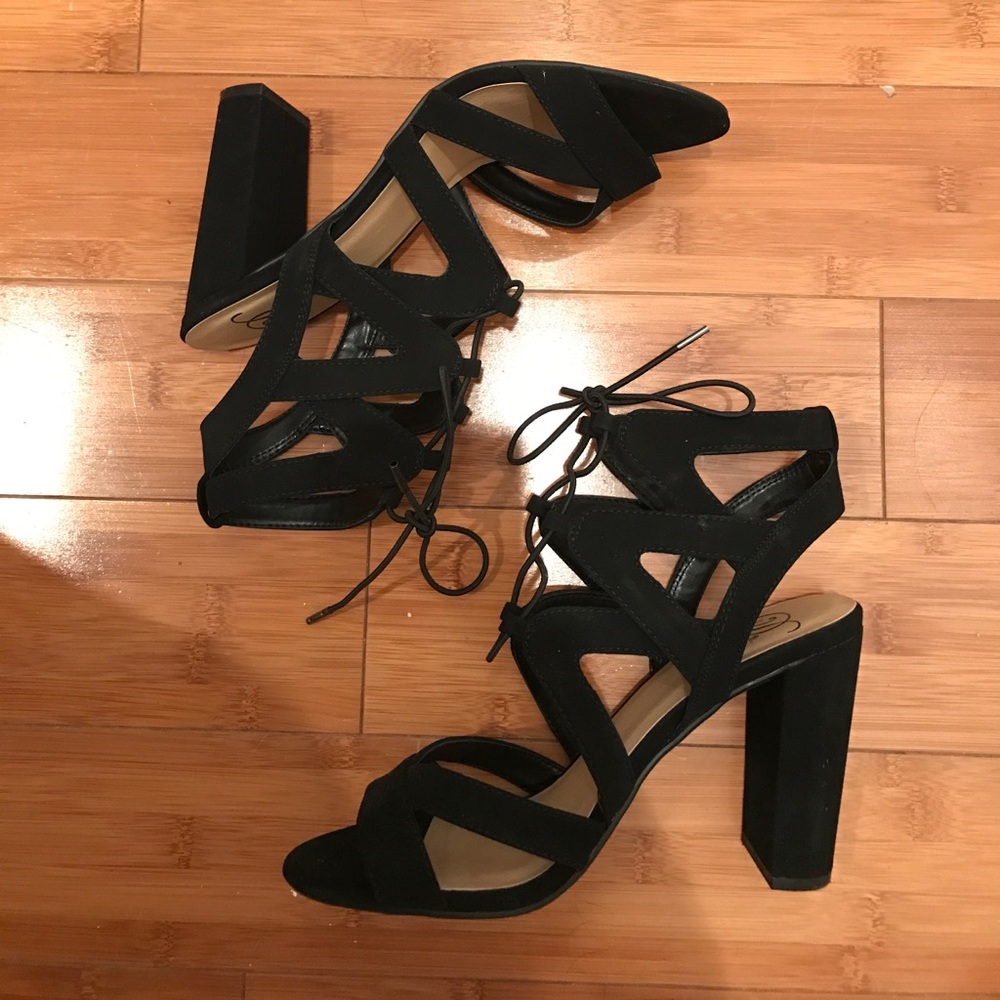 Lace up Black Heels