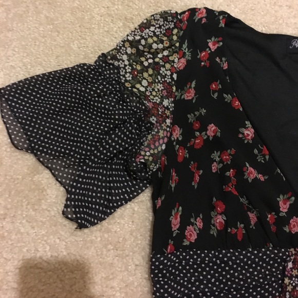 Dress - Picture 2 of 5