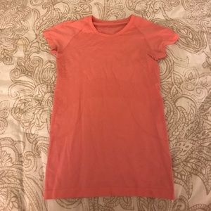 Lululemon swiftly short sleeve