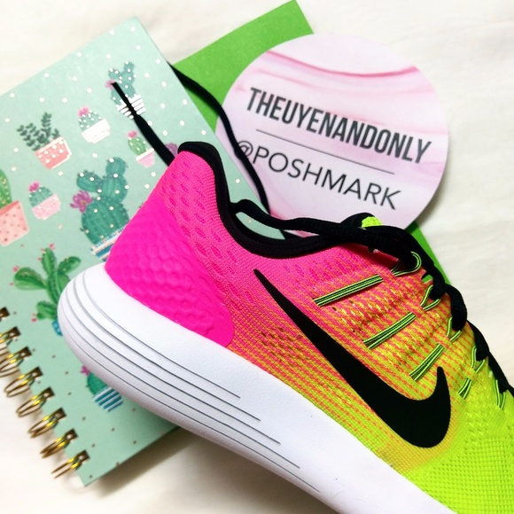 💠NEW💠 Nike Run Easy Neon Pink - Picture 6 of 8