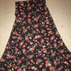 Lularoe small paisley maxi skirt